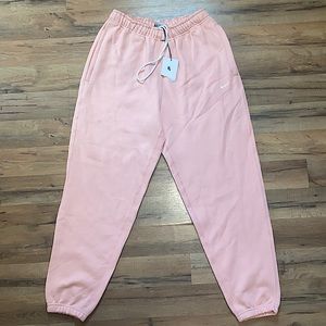 Nike lab solo swoosh joggers